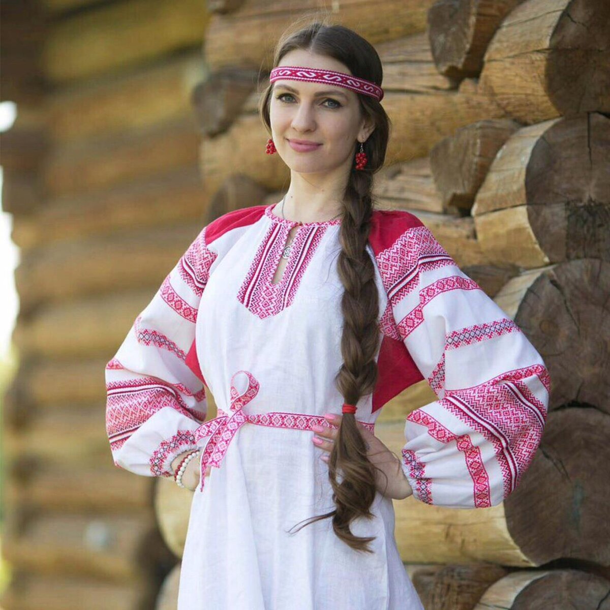 Girls in Slavic costumes in Sandakan