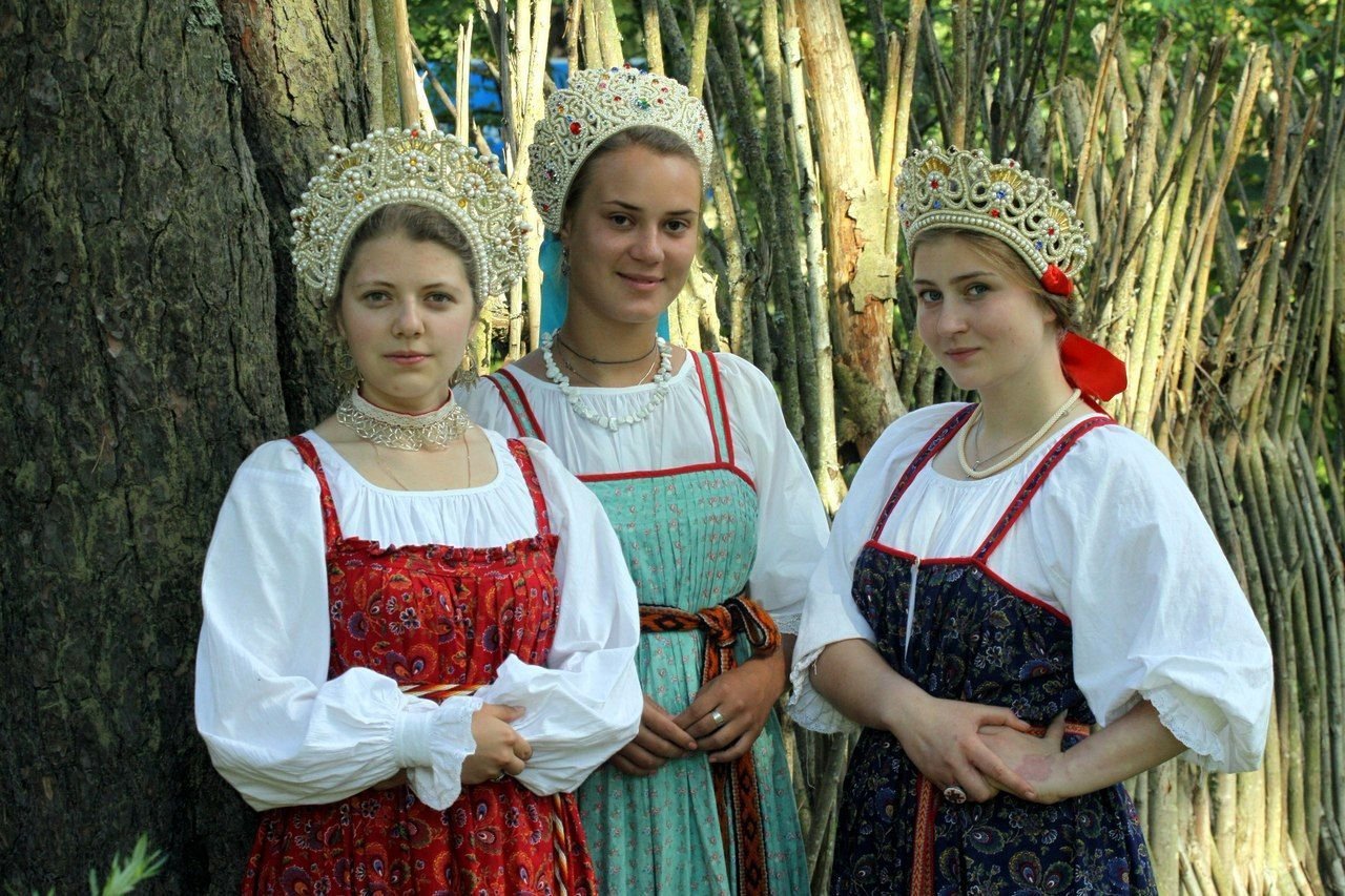 Sexy model Girls in Slavic costumes in Sandakan